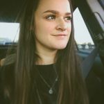 Caitlyn Patton - @lyfe.of.cait - Instagram