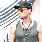 Caleb Davis - @calebdavismusic - Instagram