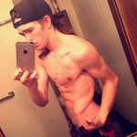 Caleb Combs - @mister_green77 - Instagram