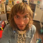 Caleb Gentry - @applebeesbabybackribs - Instagram
