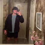 @caleb.holder - Instagram