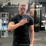 @_calebhoughx - Instagram