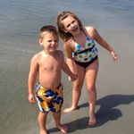 kate & caleb nesbitt - @ur_fave_sibs - Instagram