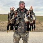 @caleb_trahan21 - Instagram