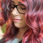 Caitlin Bechtol - @call_me_cat_or_red - Instagram