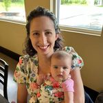 Callie Hansen - @catscraftsceliac - Instagram