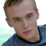Calvin Halstead - @sarcasmic_flow - Instagram