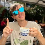 Calvin Hanson - @calvinhanson - Instagram