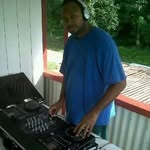Calvin Simms - @block_redd - Instagram