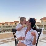 Camille Janssens - @camjanssens - Instagram