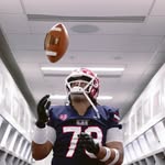 Camden Smith - @7siete_3tres - Instagram