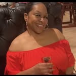 Rosalind Cameron Alonzo - @peachynyr - Instagram