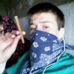 Cameron Cave - @camcave32123 - Instagram