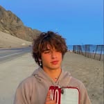 Cam - @cameron_delucaa - Instagram