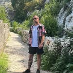 Cameron Doucette - @camskii.exe - Instagram