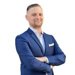Cameron Hodge - Orlando Living Team - Facebook