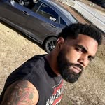 Cameron Hodges - @cavemancamart - Instagram