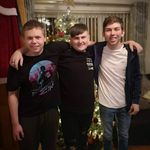 @cameronnaultonn - Instagram