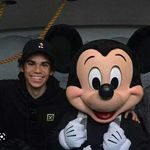 máx - @rol_jd_pantoja_cameron_boyce - Instagram