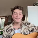 Cameron Whitcomb - @anshamachhar - Instagram