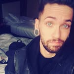 Cameron Wyatt - @avedabycameron - Instagram