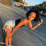 Alexis Camilla doir Freeman - @datbadestalexia - Instagram