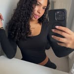 @camillariveraa - Instagram