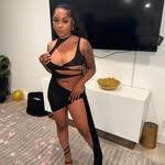 Camilla wright - @score_plus12 - Instagram