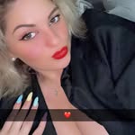 Camille Abraham - @abraham_33wn - Instagram