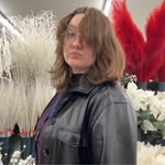 Camille Collins - @camille_moon_beam - Instagram