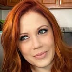 Camille Curtis - @camelliabodyluxuries22 - Instagram