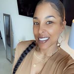 Camille James - @camille_jamesismyname - Instagram