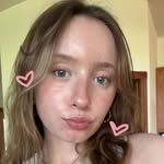 Camille Miller - @milla_peed - Instagram
