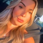 Camille Rossini - @camillerossini - Instagram