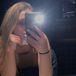 Camille Roy - @camilleroy95 - Instagram