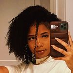 @camille.simone - Instagram