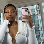 @camron_starr - Instagram