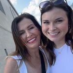 Candace Buchanan - @candacedillavou - Instagram