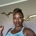 Candace Glover - @yoga_candy83 - Instagram