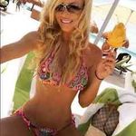 Candace Lyons - @largebazookas - Instagram