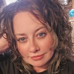 Candace Munsey - @cmhoneybeez - Instagram