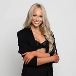 CANDICE | HAIR STYLIST - @hairbycandicehailey - Instagram