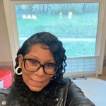 Candace Seals - @candace.seals.5 - Instagram