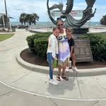 Candy Farris - @candy.farris.10 - Instagram
