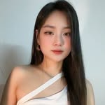 Huyền Nguyễn - @candynguyen.12 - Instagram