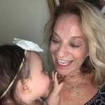 Candy Handy-Ogle - @candyhandyo - Instagram