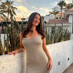 Cara Burchell - @caraburchell - Instagram