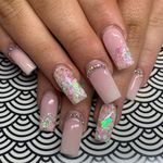 @nails_by_caraburns - Instagram