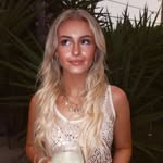 Ｃａｒａ - @cara__collins - Instagram