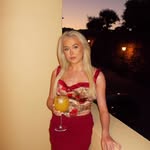 Cara Collins - @_caracollins - Instagram
